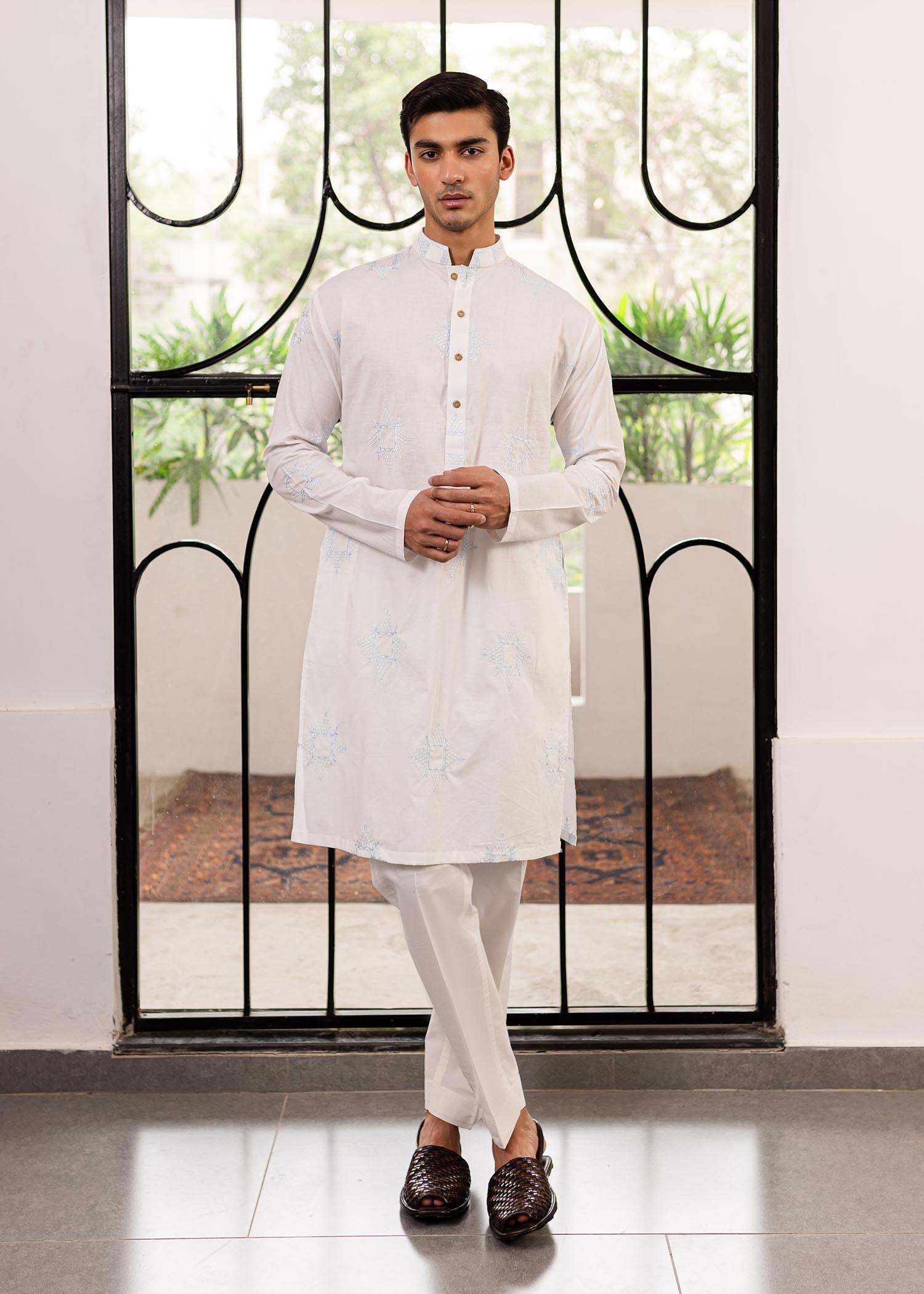 Asfar Kurta