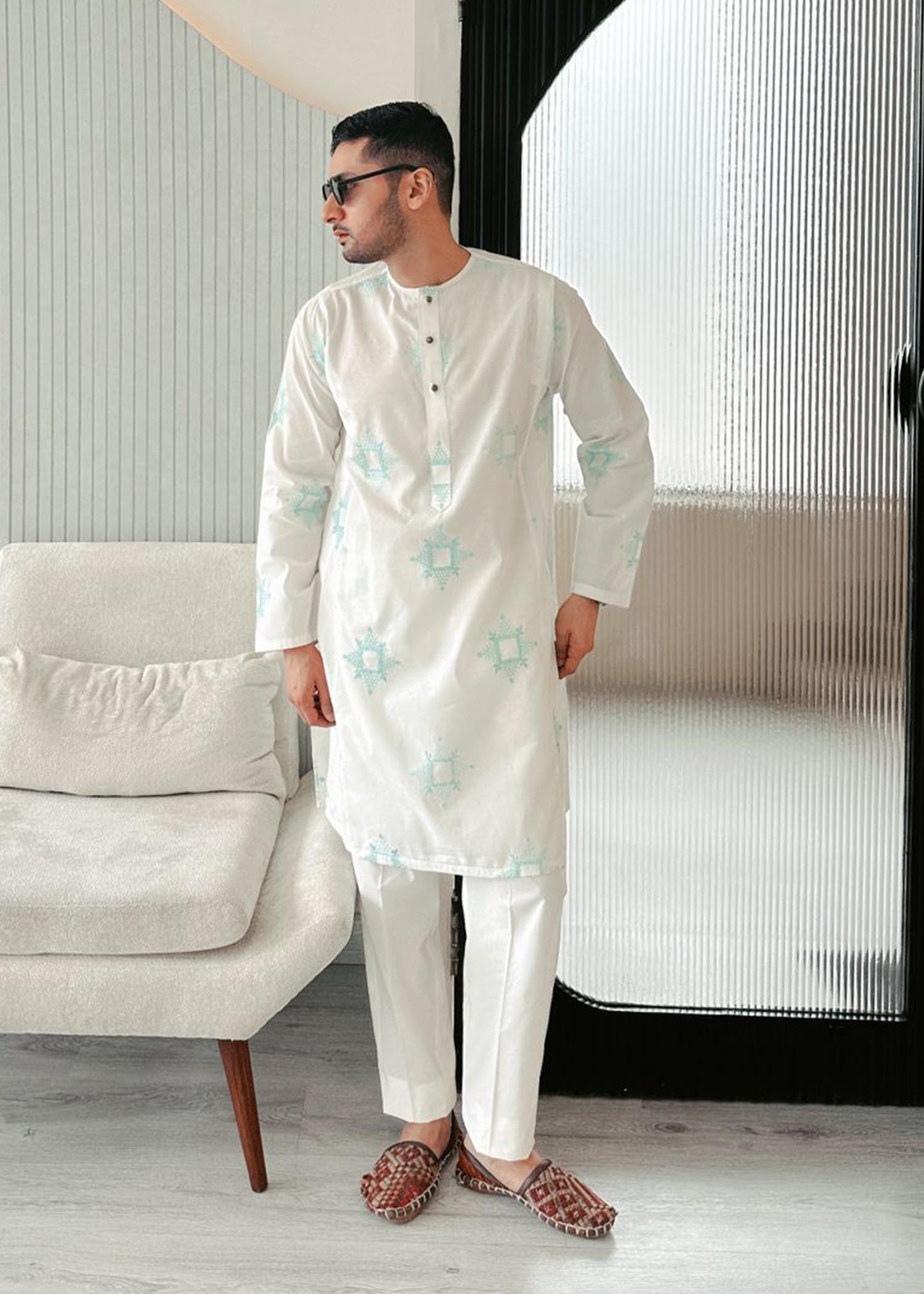 Asfar Kurta