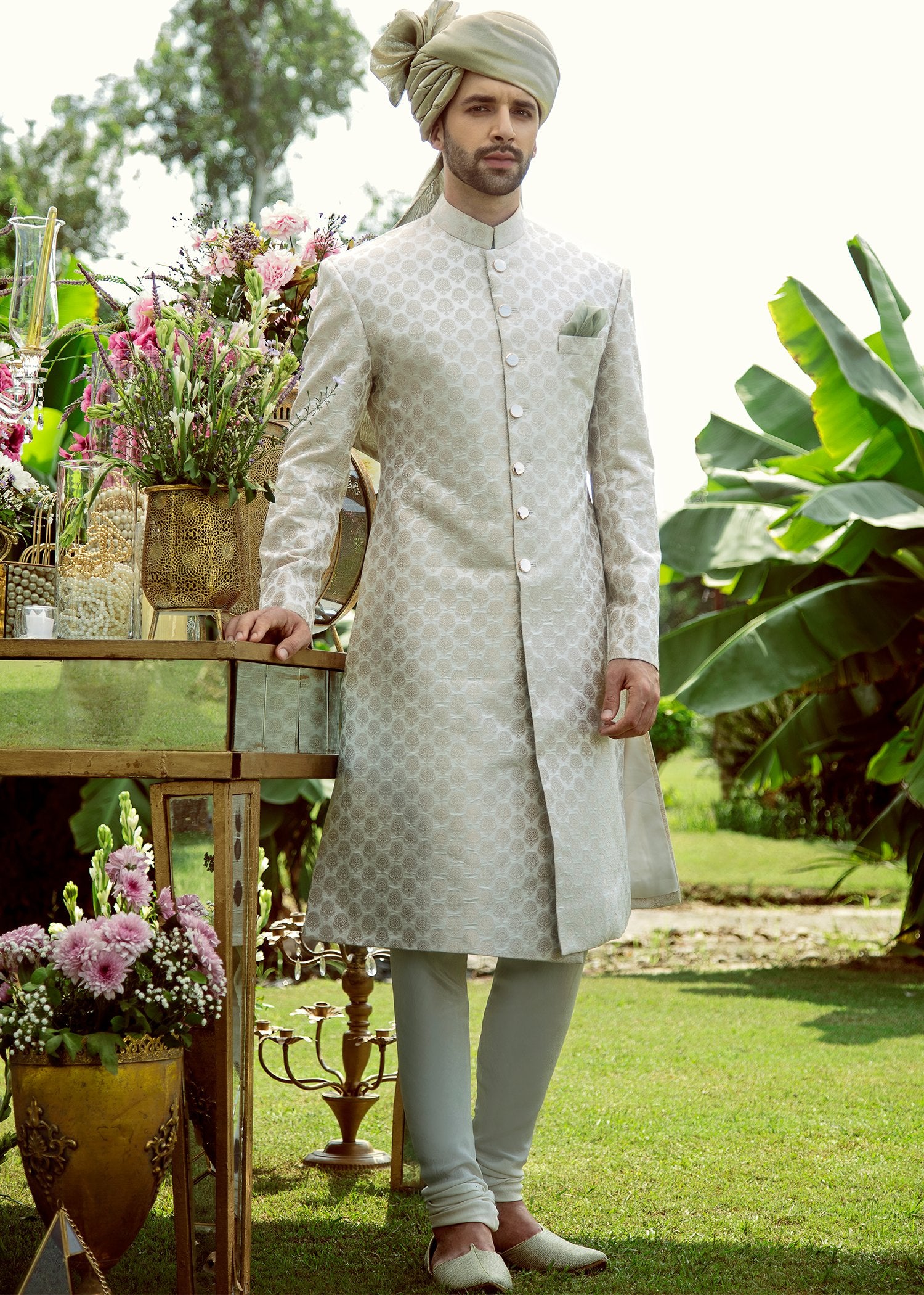 Erce Sherwani